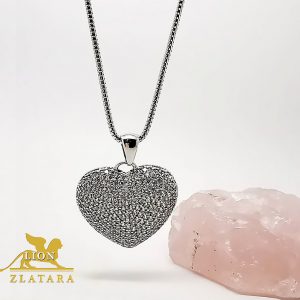 Srebrna elegantna ogrlica