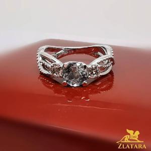 Elegantan brilijantski prsten - akvamarin beli safir