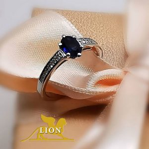 Brilijantski prsten - dragi kamen Plavi safir