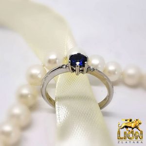 Brilijantski prsten i plavi safir