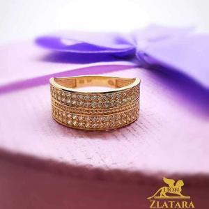 Elegantan prsten raskošnog oblika