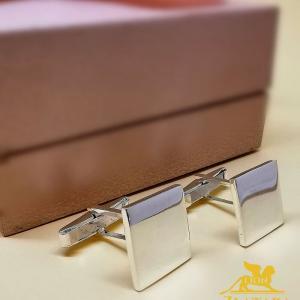 Srebrna dugmad za košulju