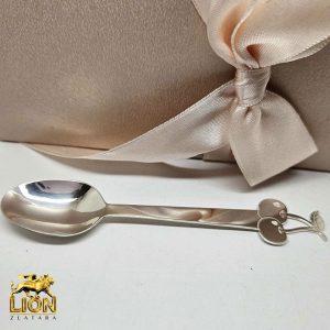 Srebrna kašikica sa motivom ”trešnjice”