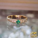 Zlatni prsten sa cirkonom